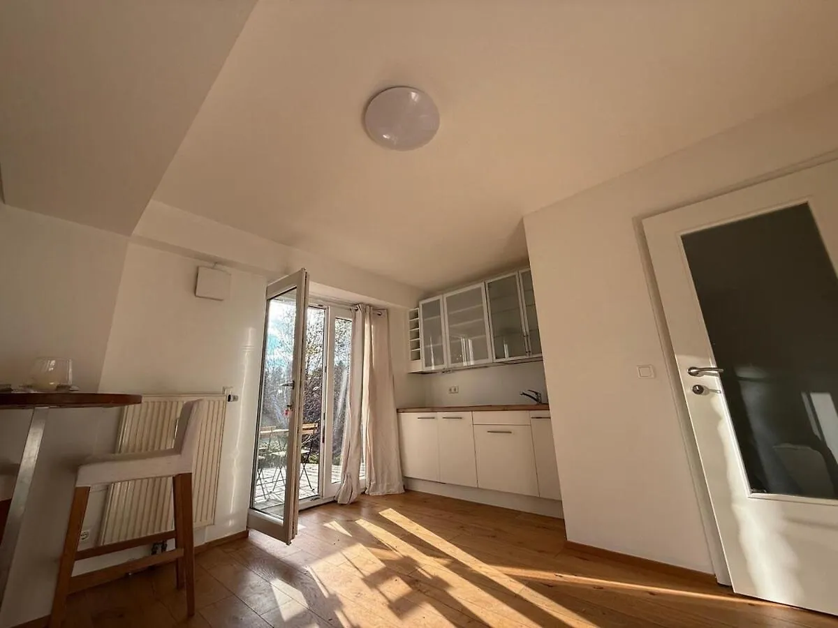 Cozy Studioapartment With Graden In Graz Free Parking Apartment
